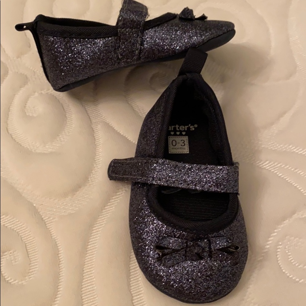Carters infant sparkly shoe - Picture 2 of 7